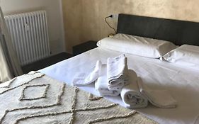 Holabologna Luxury Rooms And Flats